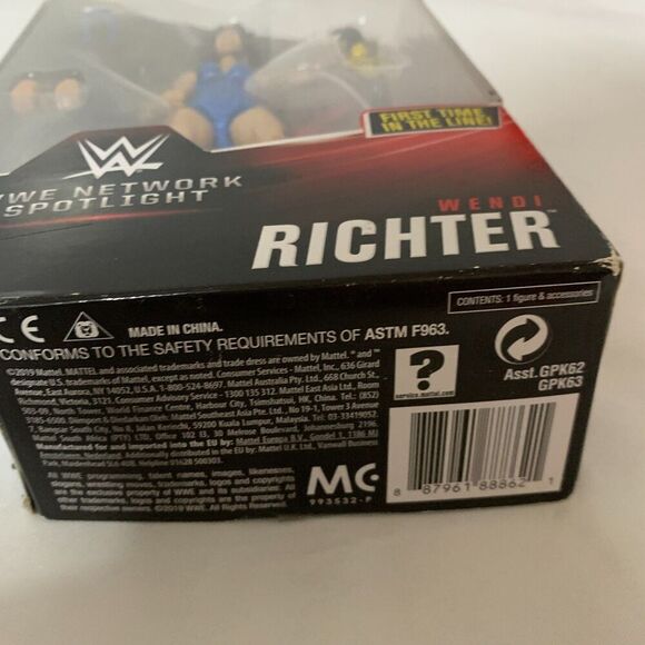 WWE Wendi Richter Elite Network Spotlight Exclusive Figure WrestleMania 1 - Picture 2 of 5